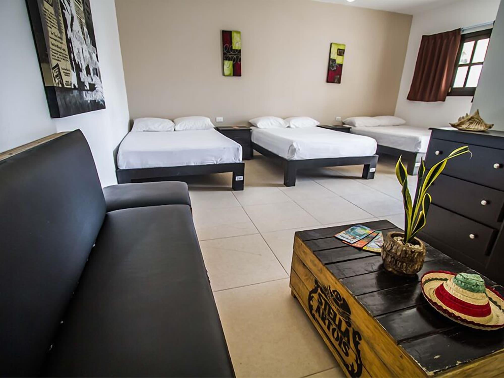 We playa Hotel-Hostel Playa del Carmen Dış mekan fotoğraf