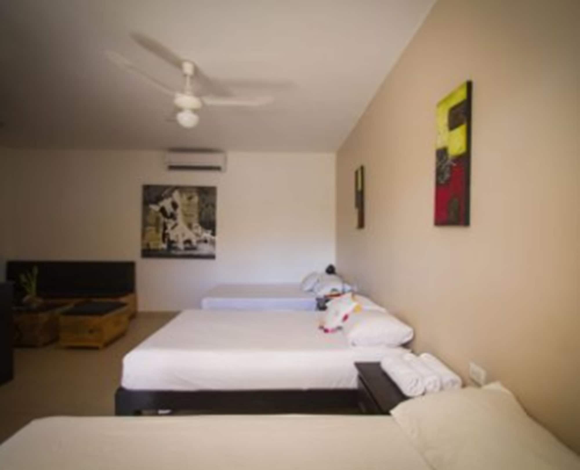 We playa Hotel-Hostel Playa del Carmen Dış mekan fotoğraf