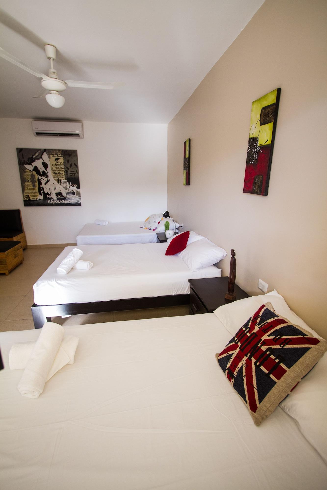 We playa Hotel-Hostel Playa del Carmen Dış mekan fotoğraf