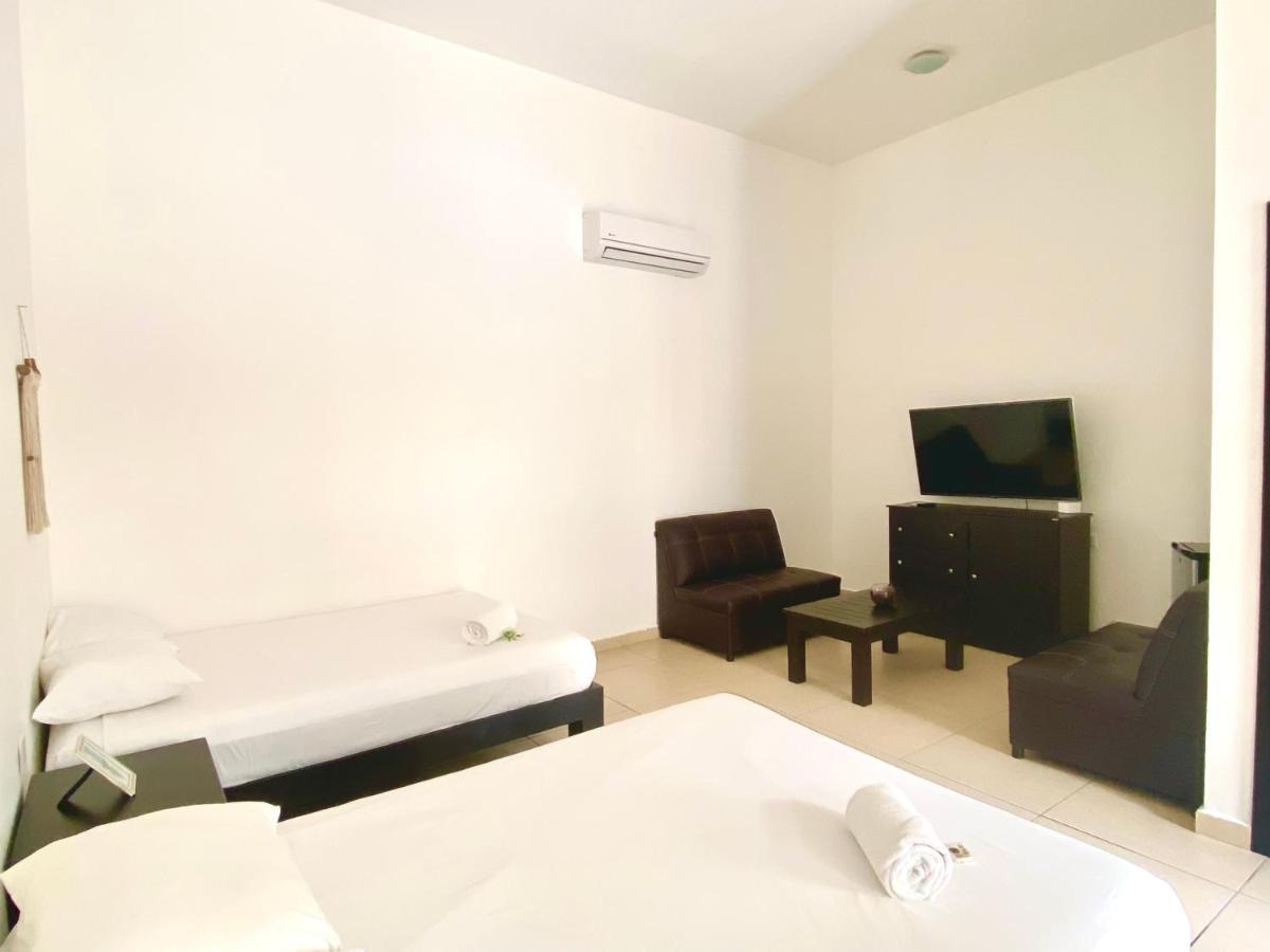 We playa Hotel-Hostel Playa del Carmen Dış mekan fotoğraf