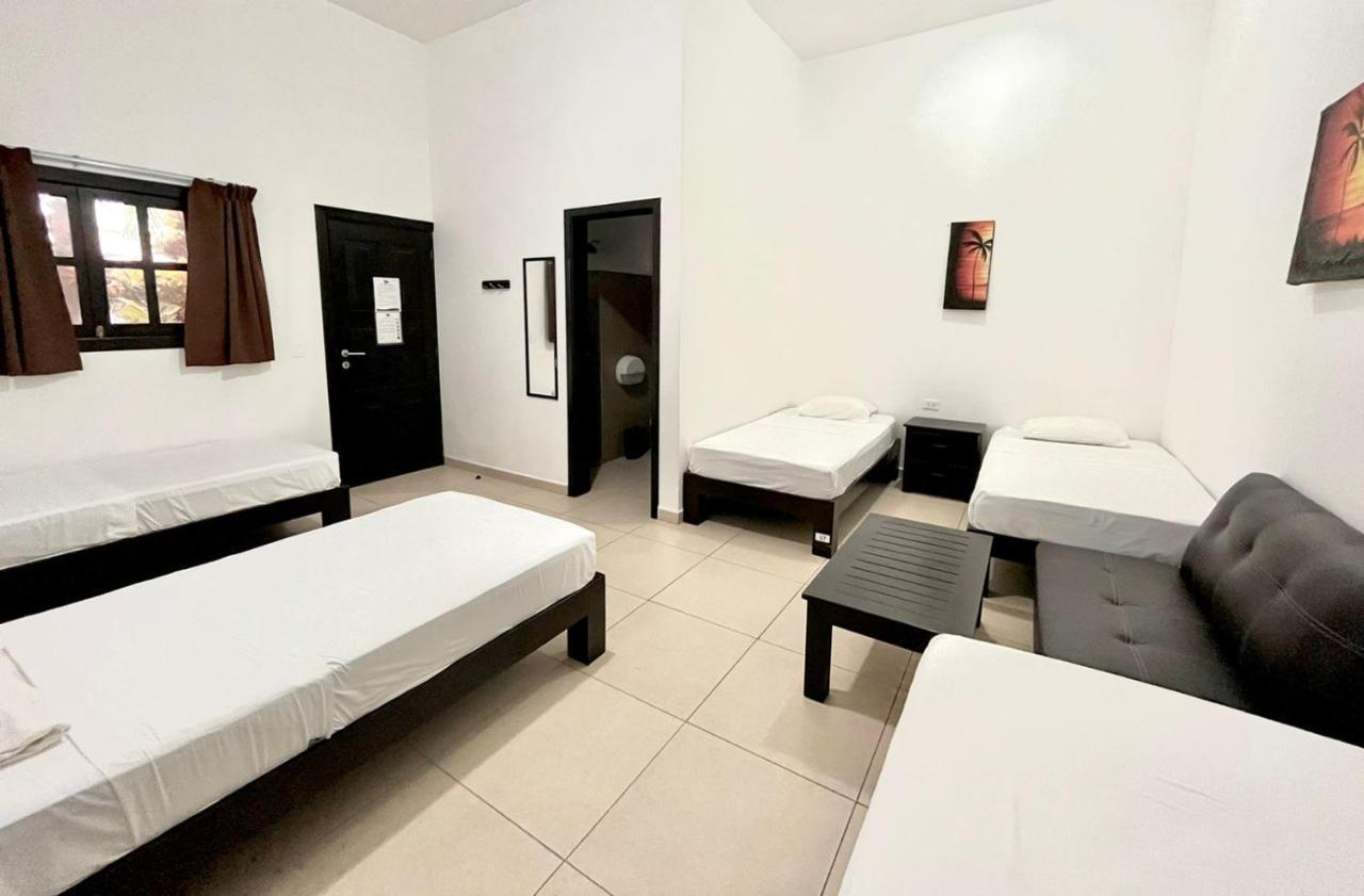We playa Hotel-Hostel Playa del Carmen Dış mekan fotoğraf