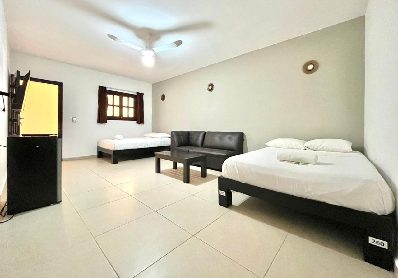 We playa Hotel-Hostel Playa del Carmen Dış mekan fotoğraf