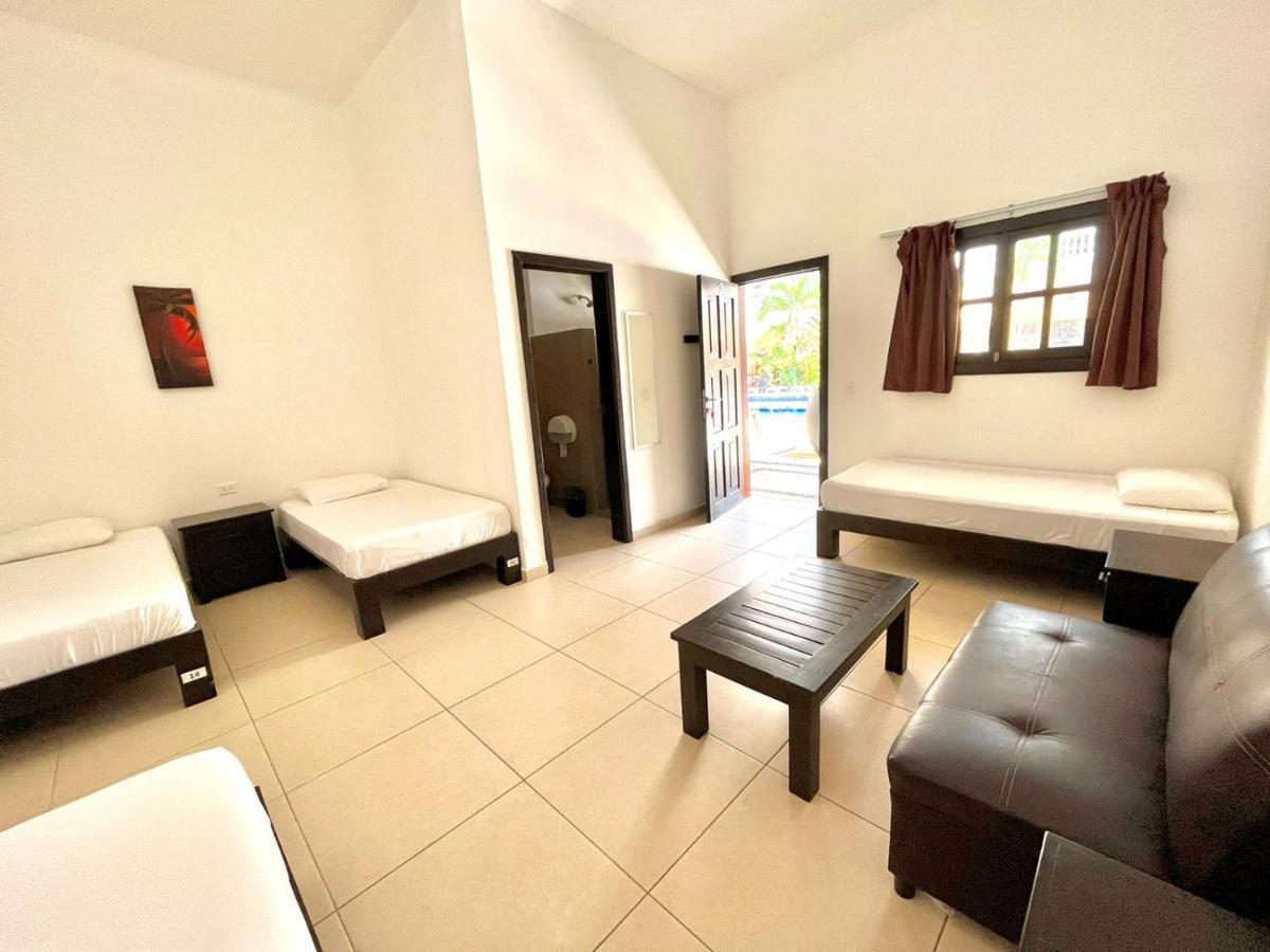 We playa Hotel-Hostel Playa del Carmen Dış mekan fotoğraf