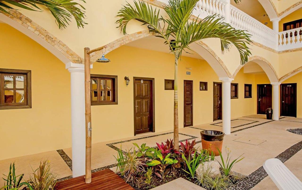 We playa Hotel-Hostel Playa del Carmen Dış mekan fotoğraf